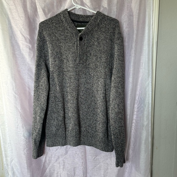 Eddie Bauer Gray Crewneck Sweater Classic Knit - Picture 1 of 5